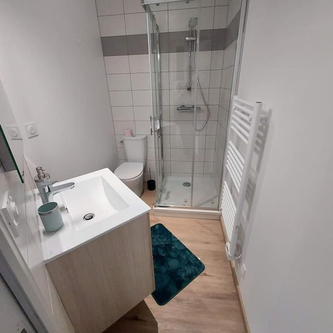 Bel Appartement F2 Hyper Centre Refait A Neuf Coutances Kültér fotó